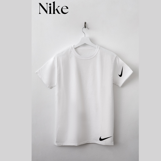 Tričko s ukázkovým potiskem loga Nike
